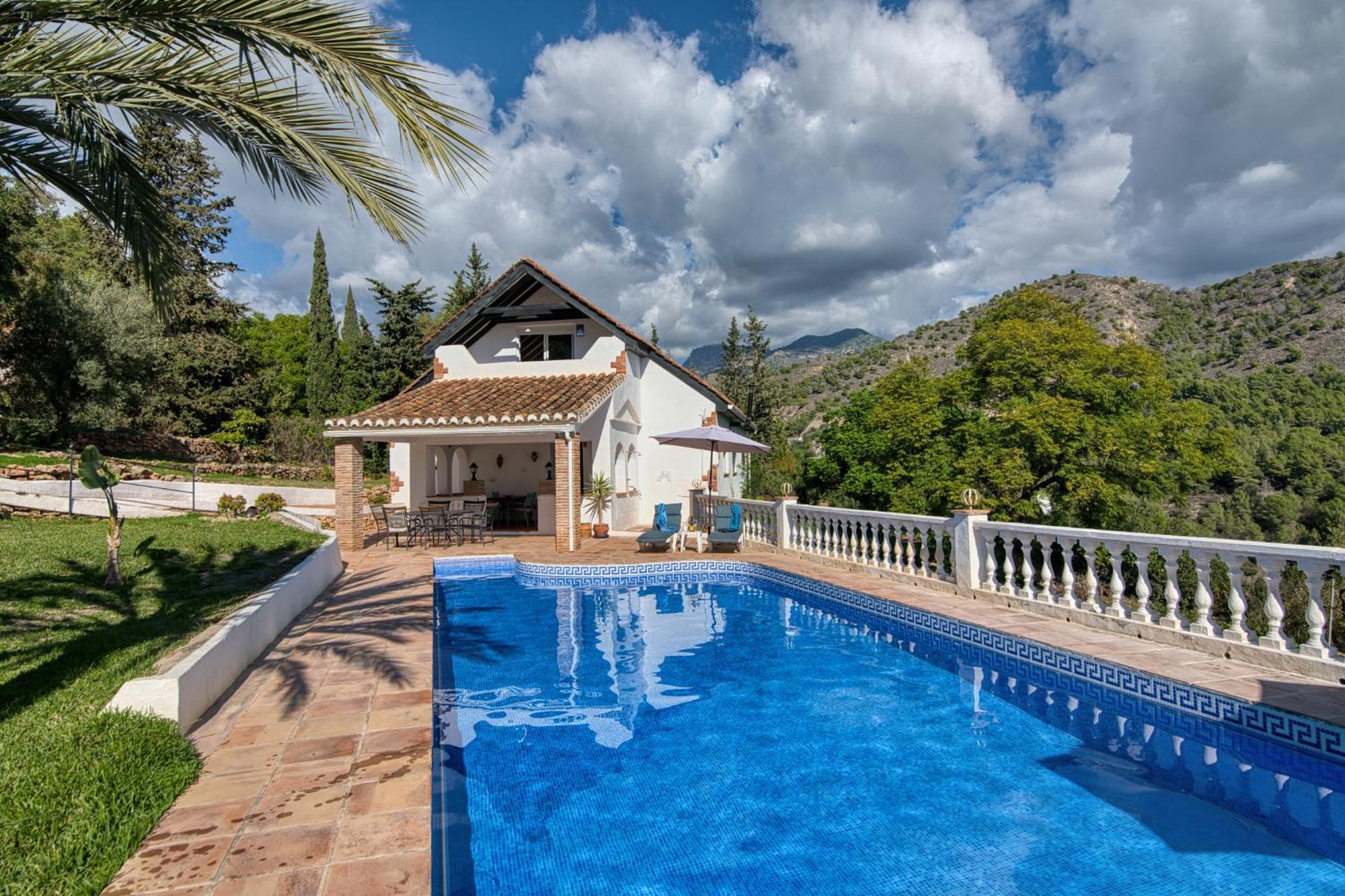 Villa Morera Bed & Breakfast Frigiliana Luaran gambar