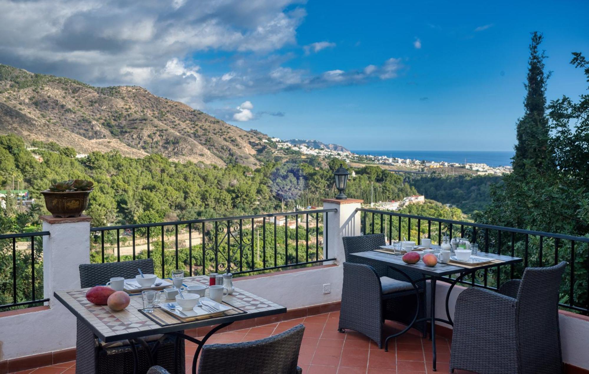 Villa Morera Bed & Breakfast Frigiliana Luaran gambar