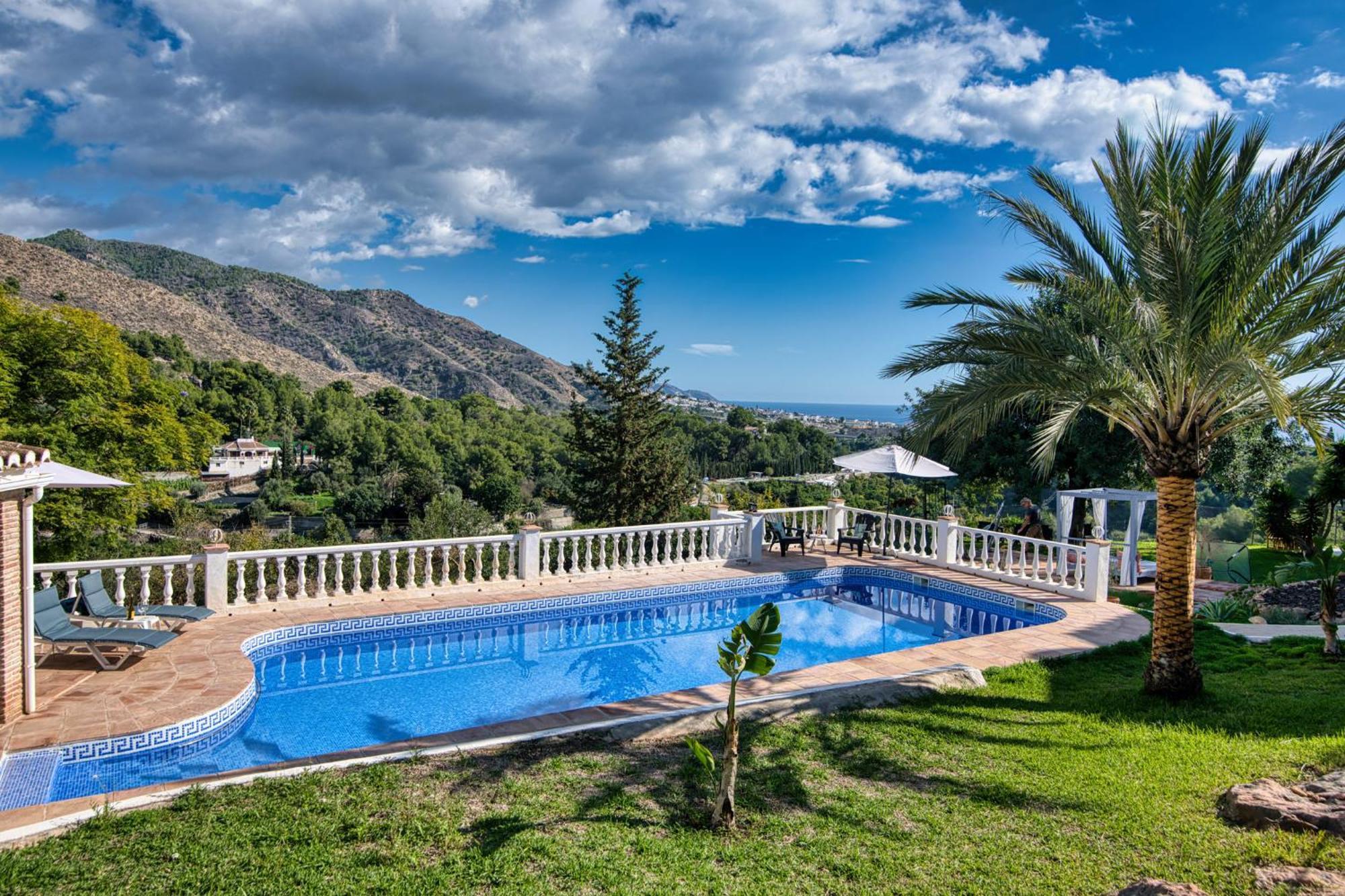 Villa Morera Bed & Breakfast Frigiliana Luaran gambar
